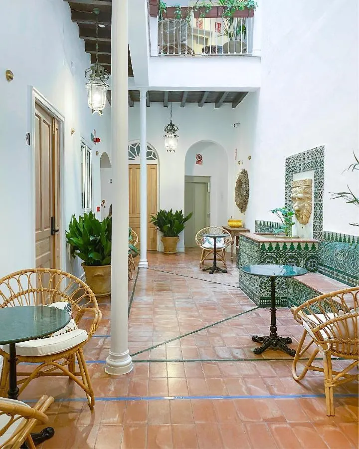 Casa Bailen Sevilla 0*, Siviglia